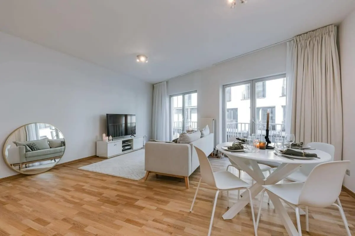 Stylish Apartment With Terrace And Balcony Antwerp