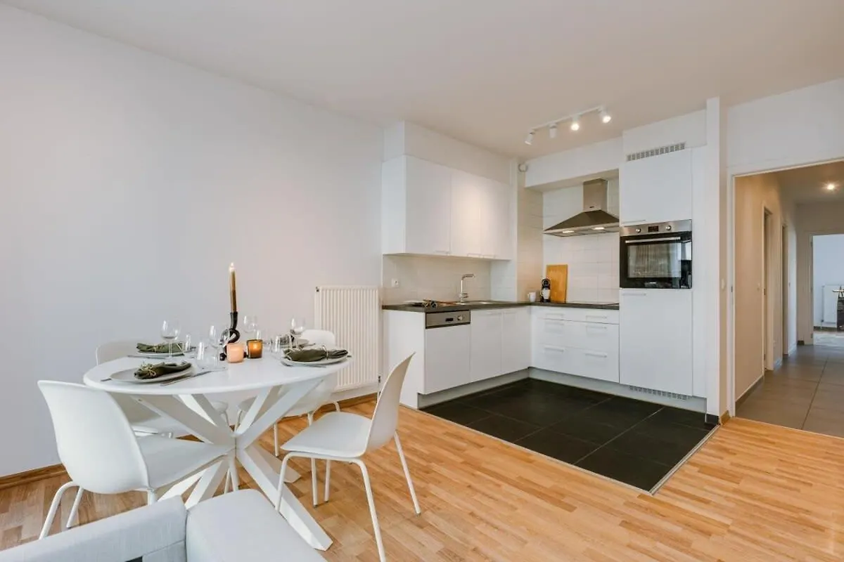 Stylish Apartment With Terrace And Balcony Antwerp